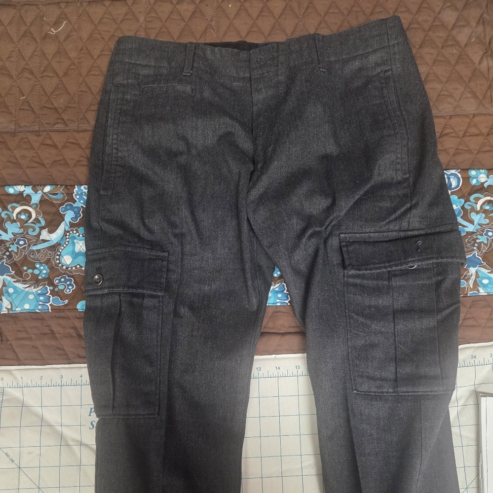 Axist Dark Gray Cargo Pants